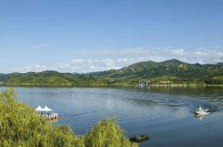 赤峰賣水的公司電話號碼是多少