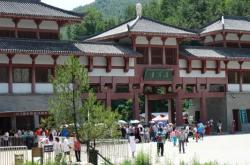 赤峰山門廠家電話號碼查詢