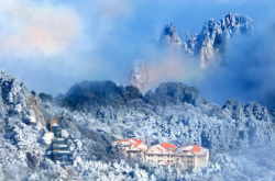 深港雅居賓館赤峰店電話號碼