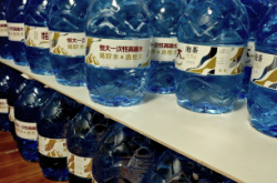 赤峰大桶桶裝水送水電話號(hào)碼