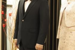 赤峰男士禮服館電話號(hào)碼查詢