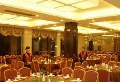 赤峰市獻(xiàn)歌飯店地址電話號(hào)碼