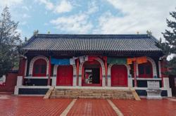 赤峰寺廟聯(lián)系電話是多少號(hào)