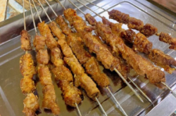 赤峰公園旁燒烤攤電話號碼