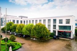 赤峰靚點布藝招聘信息電話號碼