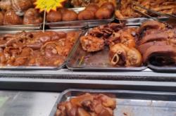 赤峰特大肉串店地址電話號碼