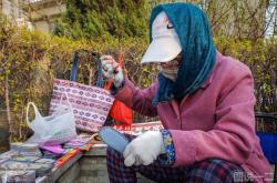 赤峰賣鞋墊老奶奶電話地址是多少