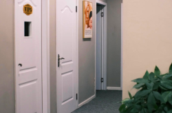 赤峰雨馨足療電話地址查詢