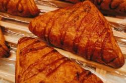 赤峰低脂面包店電話號碼