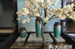 赤峰市拓?fù)漭p奢酒店