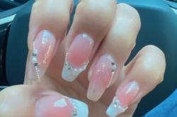 赤峰美甲裸色美甲店電話號(hào)碼