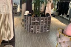 赤峰美感理發(fā)電話號碼查詢