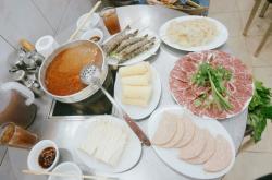 赤峰二人飯店電話地址查詢