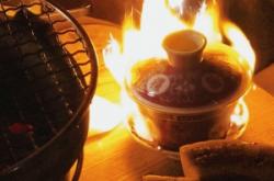 赤峰酒吧圍爐電話多少號啊