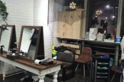 赤峰萬悅城剪發(fā)電話號碼