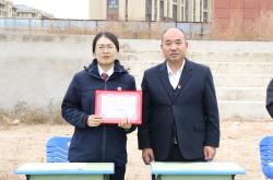 赤峰市紅旗中學(xué)校長