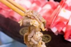 赤峰賣喂牛小料電話地址查詢