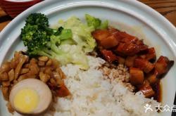 赤峰熏醬鹵肉飯店電話號碼