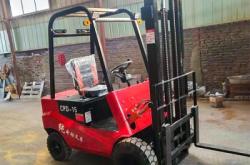 赤峰叉車小型經(jīng)銷商電話號碼