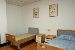 赤峰名爵會(huì)所電話地址查詢