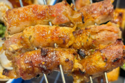 赤峰豪爺燒烤店地址電話號碼