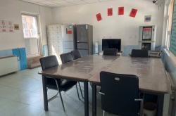 赤峰悍馬出租電話地址查詢號(hào)碼