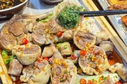 赤峰紅山區(qū)肚包肉店電話號碼