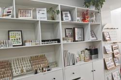 赤峰大阪美瞳店地址電話號(hào)碼