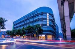 赤峰室內(nèi)足球館電話號(hào)碼多少