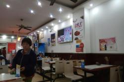 赤峰知情軒快餐電話多少號