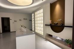 赤峰水晶廳道具廠家電話號(hào)碼