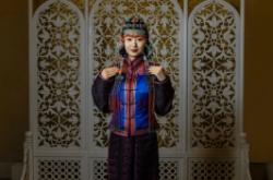 赤峰蒙古袍寫(xiě)真團(tuán)購(gòu)電話(huà)號(hào)碼