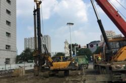 內(nèi)蒙赤峰旋挖鉆機(jī)租賃電話號碼