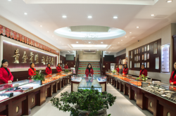 赤峰天峰商貿(mào)城招聘電話號(hào)碼