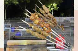 赤峰市老頭燒烤電話號碼