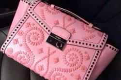 赤峰修補(bǔ)皮夾克店電話地址