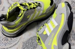 來喜鞋吧赤峰店電話地址