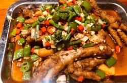 赤峰拾貳酒吧在哪里啊電話號(hào)碼