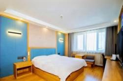 赤峰露源酒店地址電話多少號