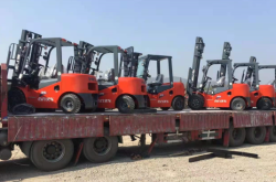 赤峰大叉車維修電話號(hào)碼查詢