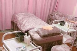 赤峰維妮美發(fā)型店電話號碼