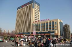 赤峰藏寶樓古玩城電話(huà)號(hào)碼