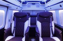 赤峰婚禮房車出租電話號碼是多少