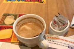 赤峰鐵盒蛋糕店地址電話號碼