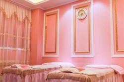 赤峰華聯(lián)美容院電話號(hào)碼