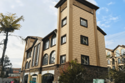 赤峰泰荷公館招聘電話號碼