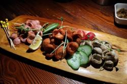 赤峰非思樂酒吧地址電話號(hào)碼