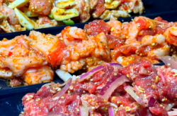 赤峰烤肉料理店地址電話號(hào)碼