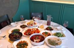 赤峰小資餃子館電話地址查詢