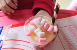 赤峰水果蛋糕杯廠家電話號(hào)碼